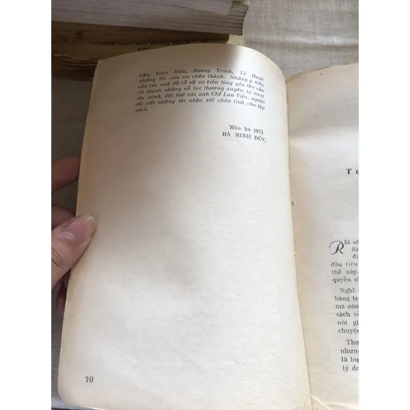 Thơ và mấy vấn đề trong thơ Việt Nam hiện đại 993463