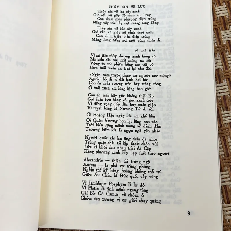 Thơ Bùi Giáng 1017747