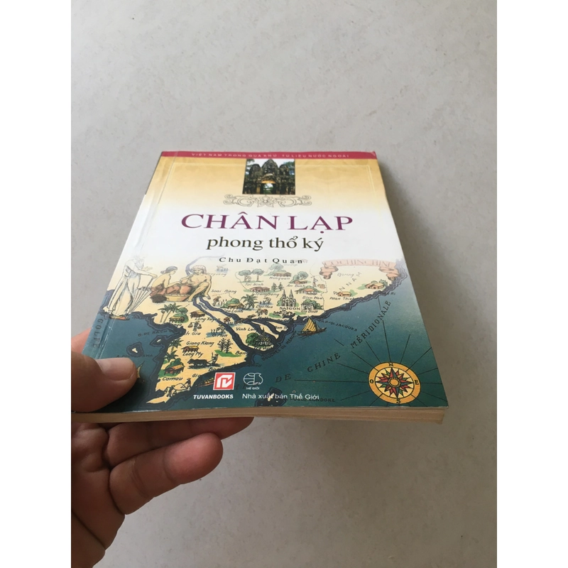 Chân Lạp Phong Thổ Ký" của Chu Đạt Quan 545496