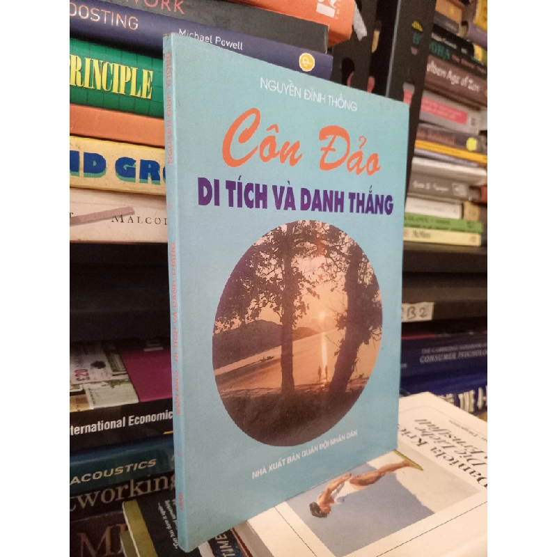 Côn đảo di tích và danh thắng - Nguyễn Đình Thống 449189