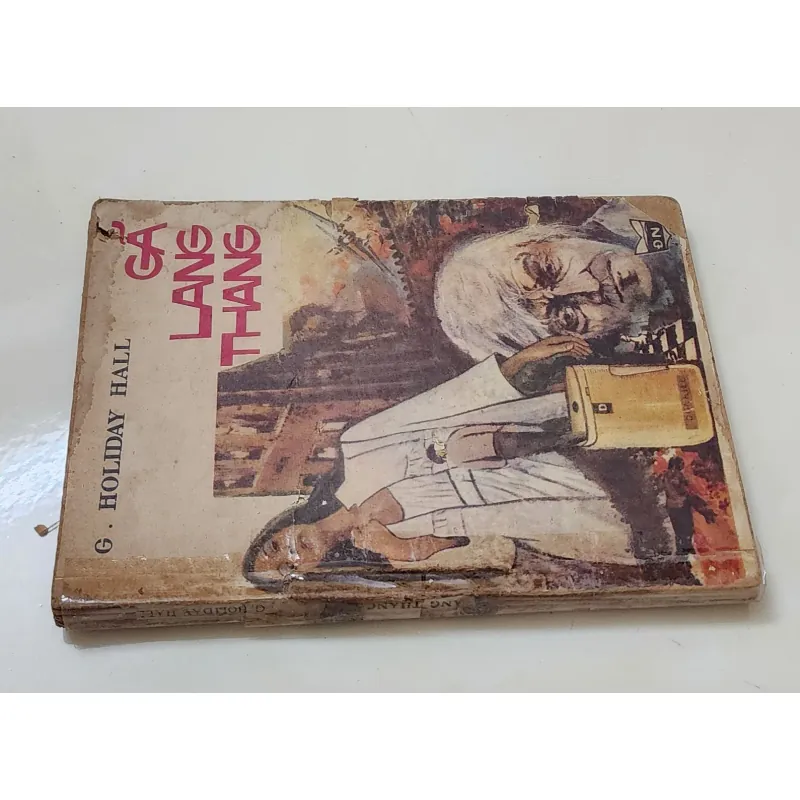 Truyện trinh thám hình sự cổ điển: GÃ LANG THANG (G. Holiday Hall) 759567