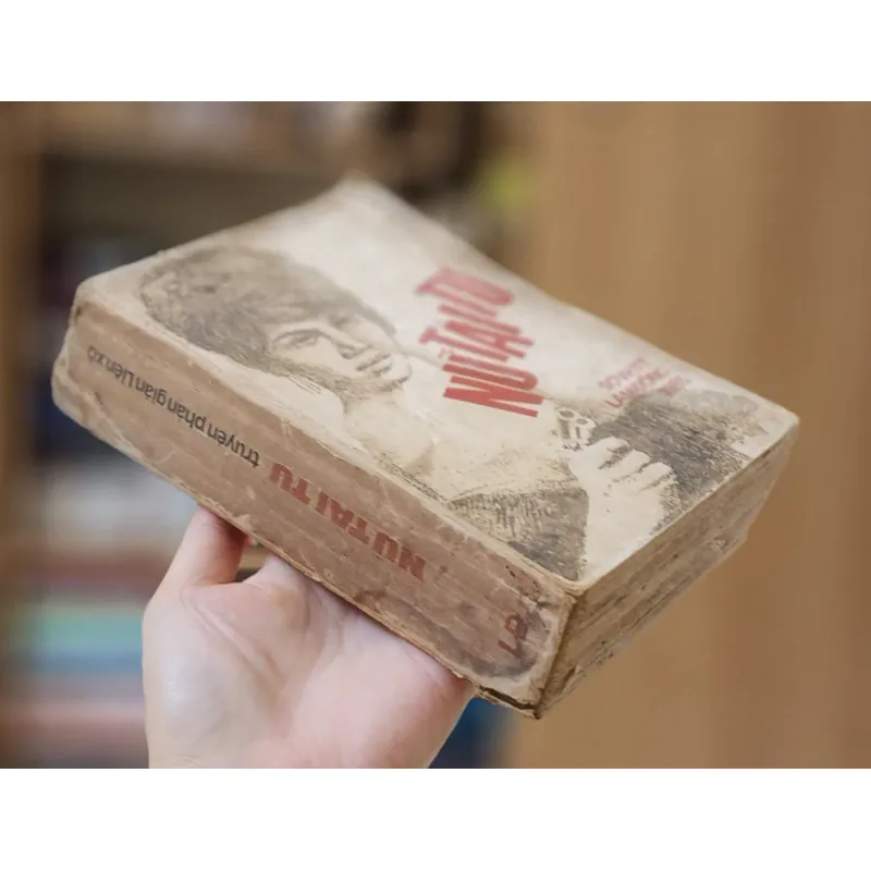 Truyện tình báo Liên Xô: NỮ TÀI TỬ 702971