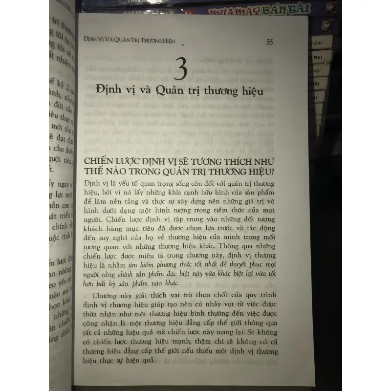 Quản trị thương hiệu cao cấp - Từ tầm nhìn chiến lược đến định giá 778549