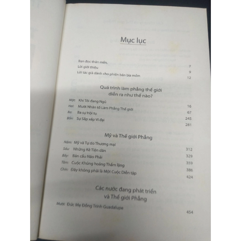 Thế Giới Phẳng mới 80% ố vàng 2019 HCM2405 Thomas L. Friedman SÁCH KHOA HỌC ĐỜI SỐNG 922026