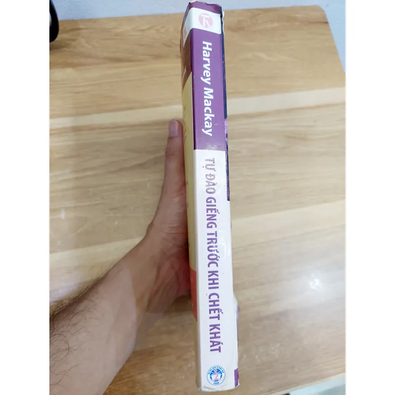Tự đào giếng trước khi chết khát 597861