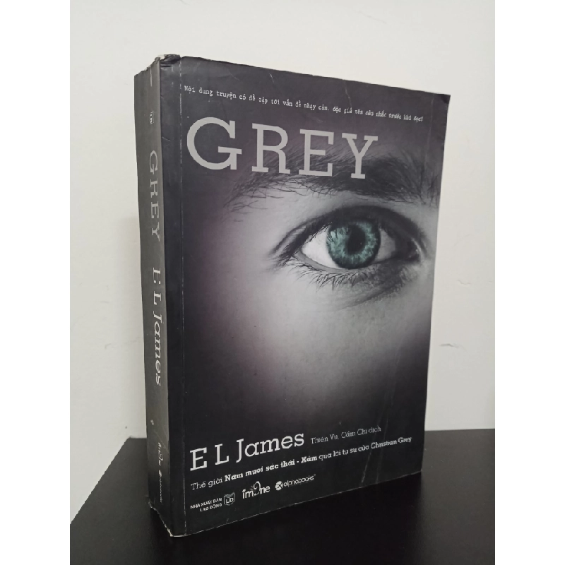 50 Sắc Thái - Tập 4: Grey (Tái Bản 2015) - E. L. James New 90% HCM.ASB1210 62772