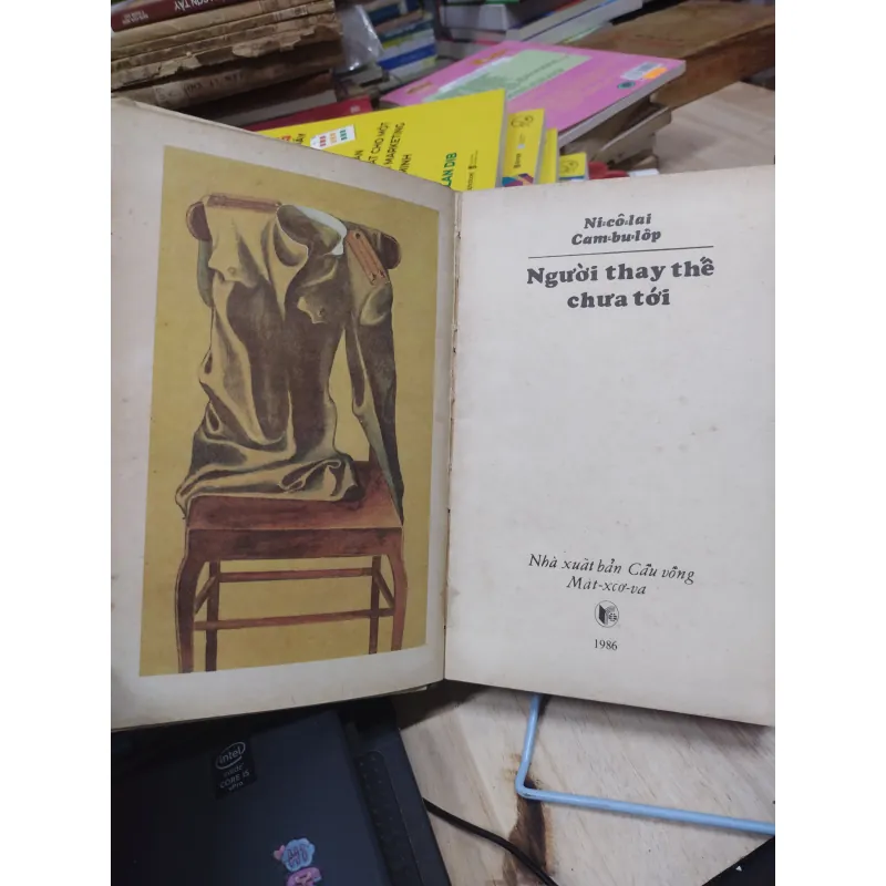 Sách: Người thay thế chưa tới - TG: Nicolai Cambulop (B2) 786528