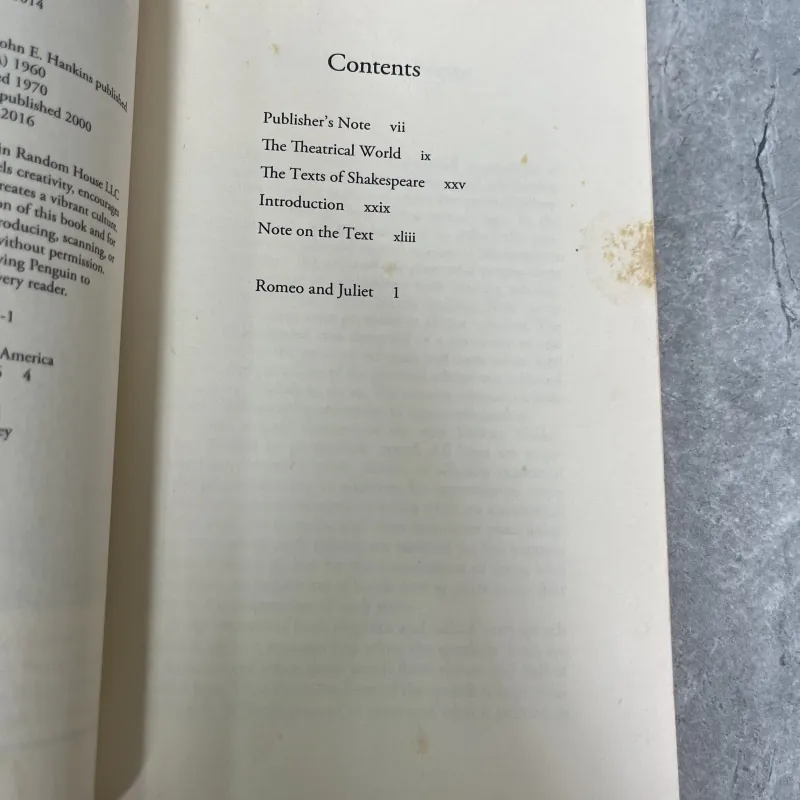 ROMEO AND JULIET - SHAKESPEARE 974960