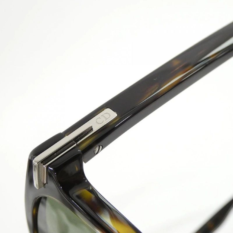 【Sản phẩm mới】Kính mát DIORBLACKSUIT SI của Dior 625085