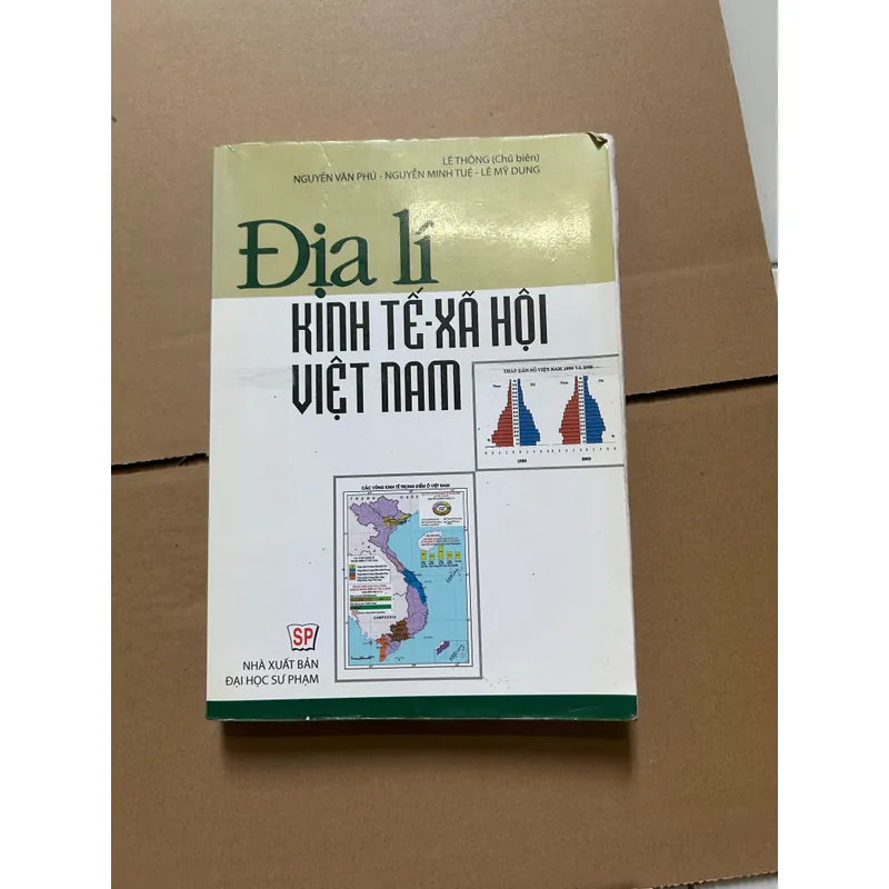 Địa lý kinh tế - xã hội Việt Nam (bong keo rời vài trang) 607785
