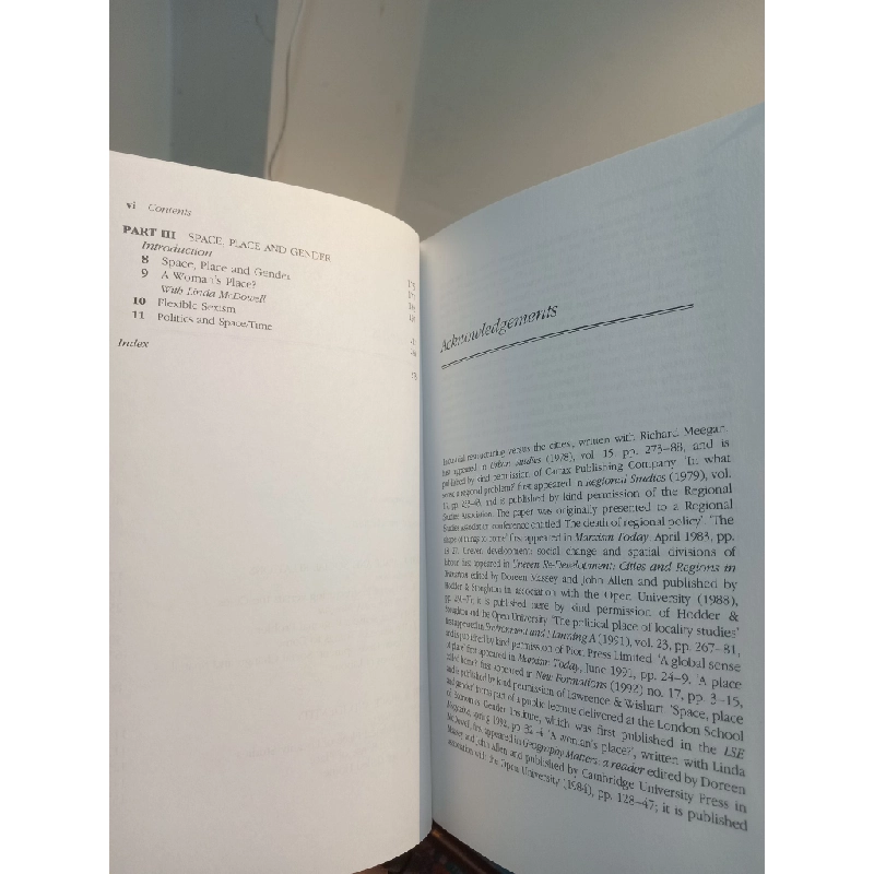 Space, Place and Gender - Doreen Massey 449405