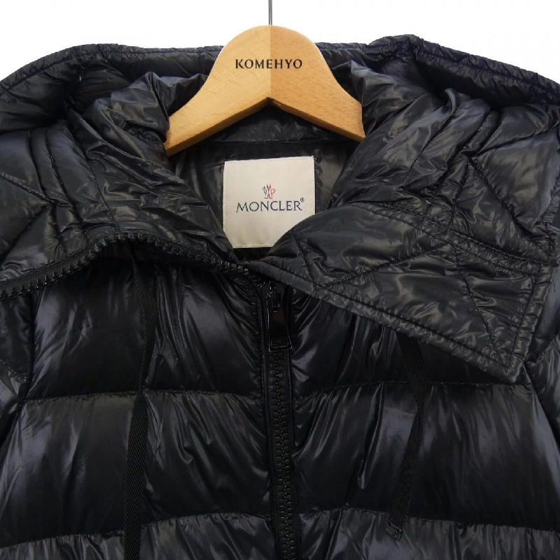 Áo khoác lông vũ MONCLER SUYEN 628302
