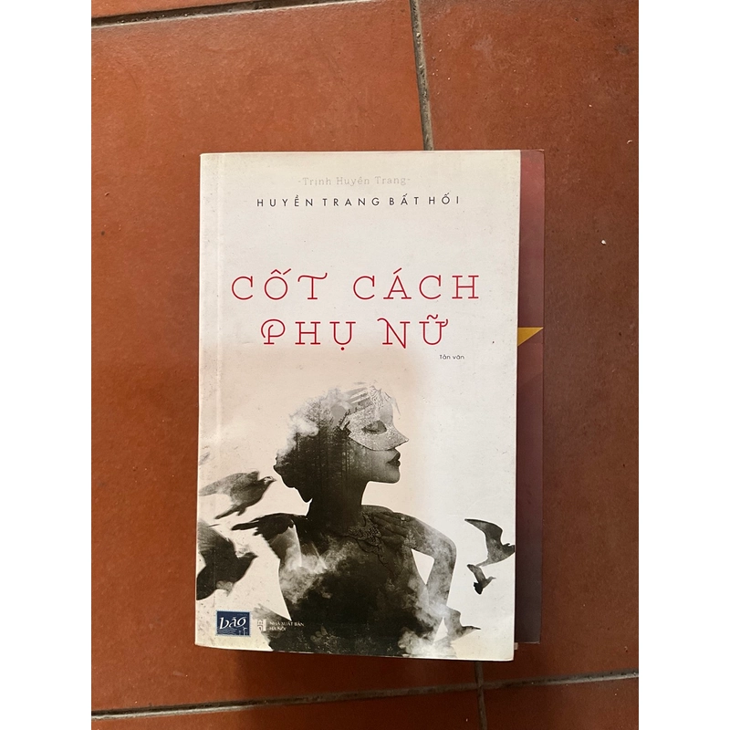 Cốt cách phụ nữ 303642