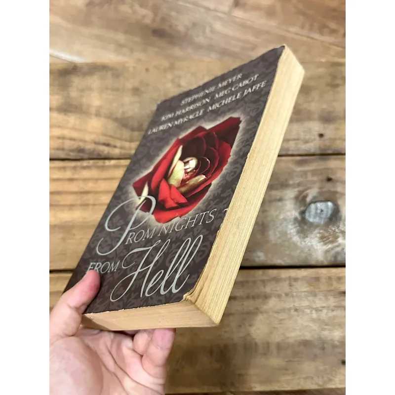 Prom Nights from Hell - Meg Cabot 736295