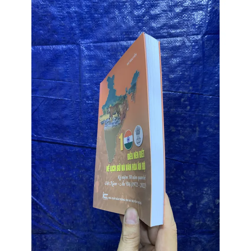100 điều nên biết về lịch sử và văn hoá ấn độ.  715244