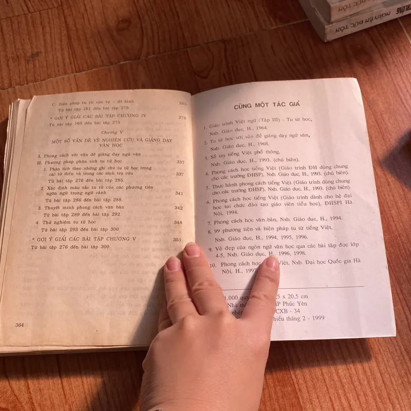 300 bài tập phong cách Tiếng Việt 759427