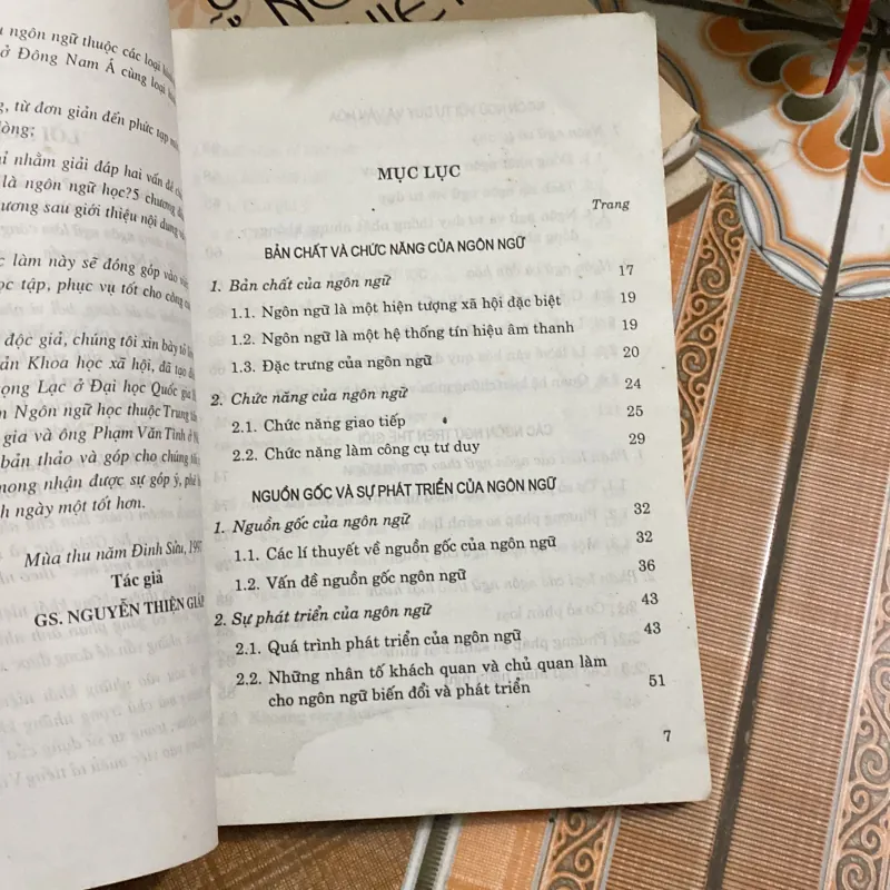 Cơ sở ngôn ngữ học 784577