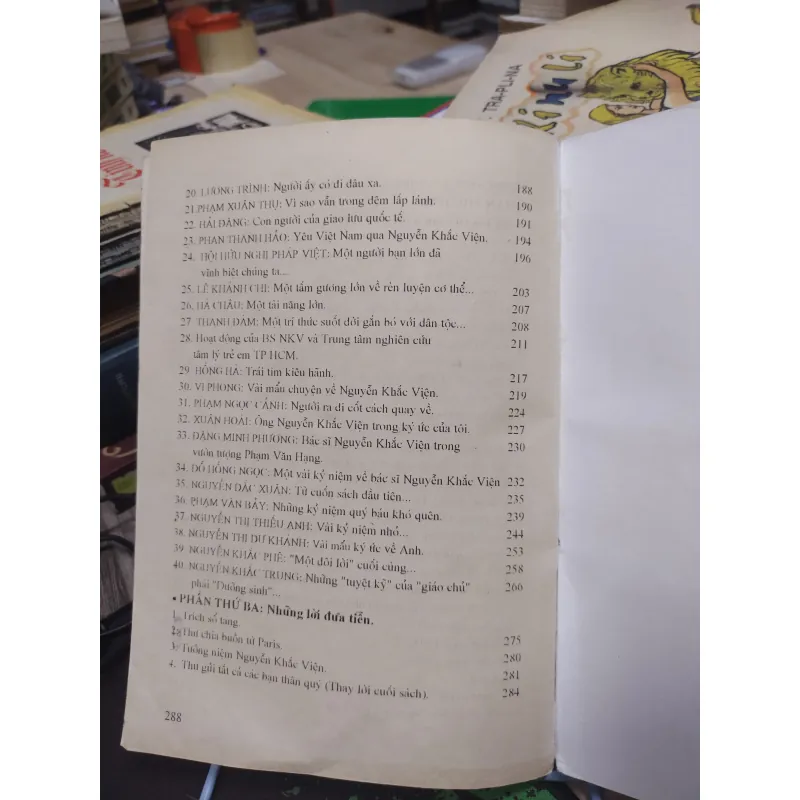 Sách: Tưởng nhớ nhà văn hoá Nguyễn Khắc Viện (A3) Tác giả: Nhiều tác giả 689899