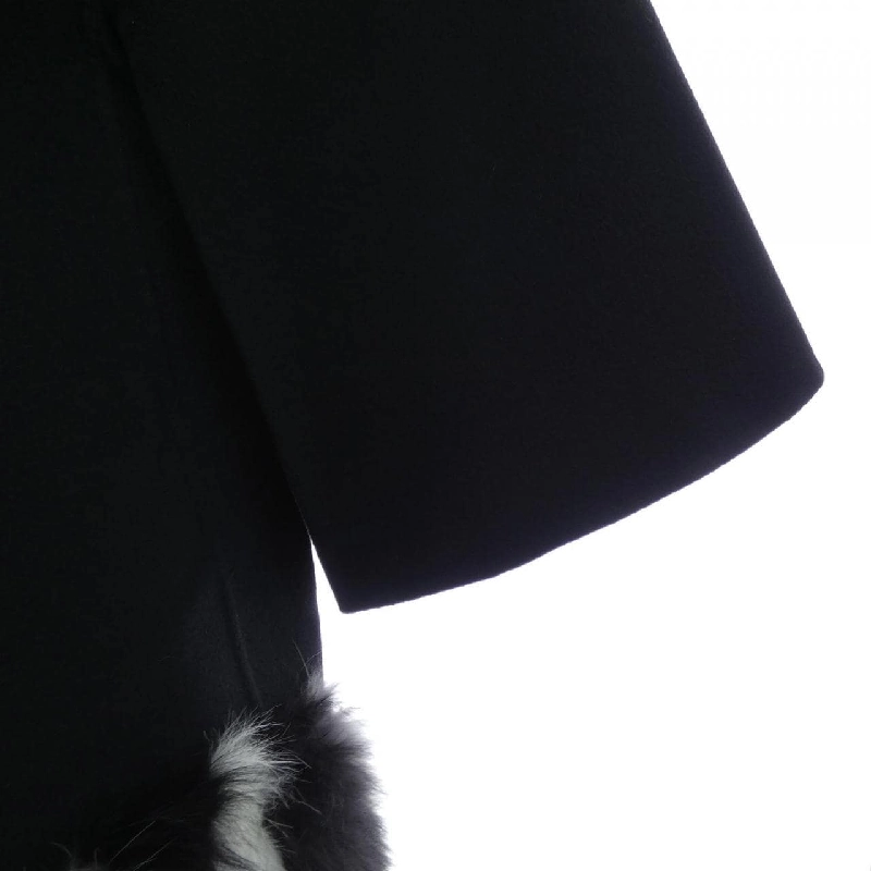 FENDI Áo khoác túi lông cáo FF7818 W1D - Hàng hiệu Chính hãng 817461