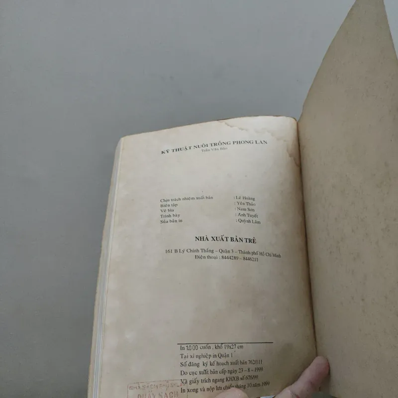 Kỹ Thuật Nuôi Trồng Phong Lan - Trần Văn Bảo 588687