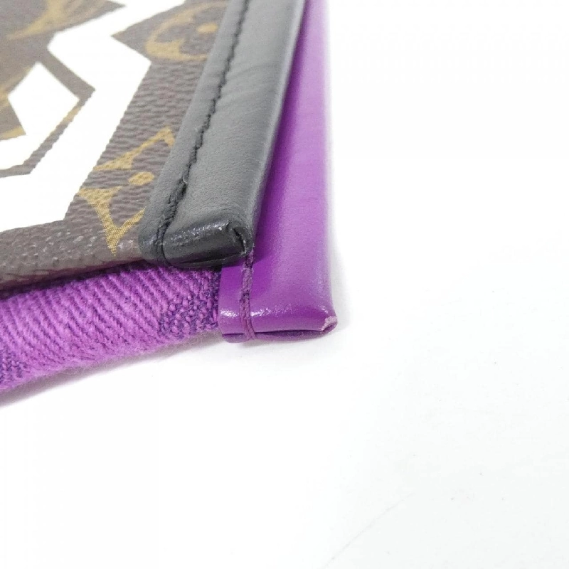 Túi đeo chéo phẳng logo Monogram Louis Vuitton M44641 609122