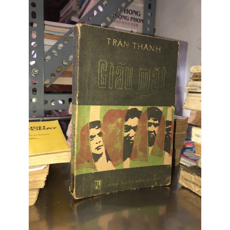 Giấu mặt -Trần Thanh 928420