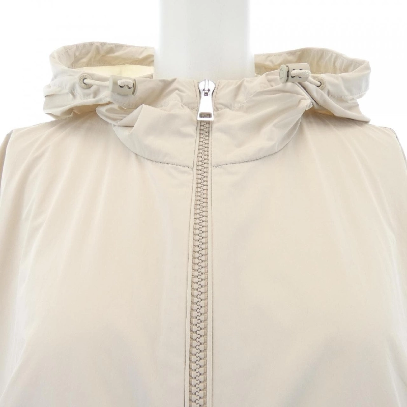 Áo khoác MONCLER TYX - Hàng hiệu Authentic 823168