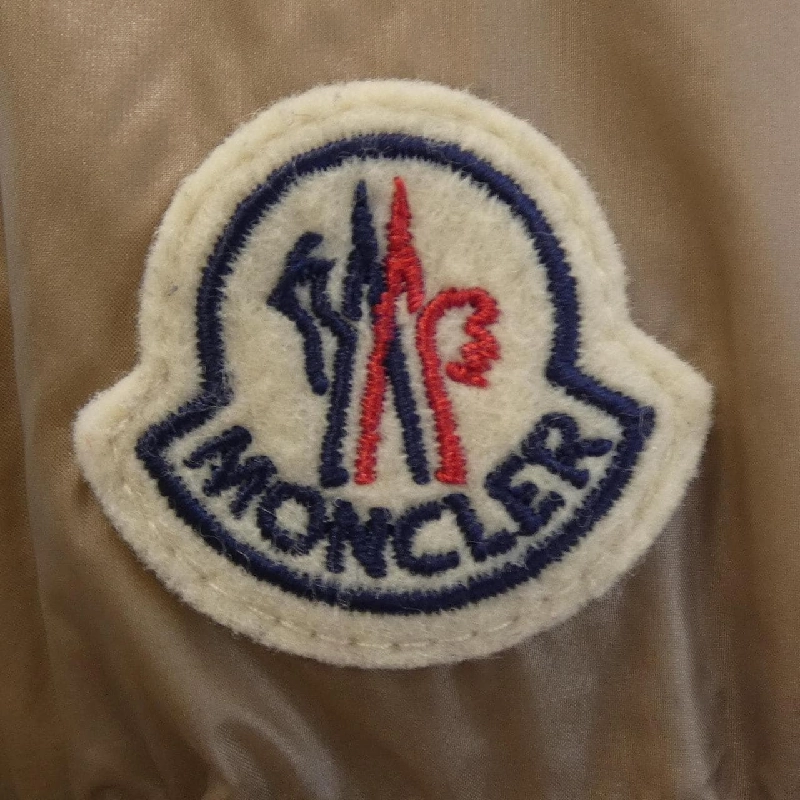 Áo khoác lông vũ MONCLER COCHEVIS 626784