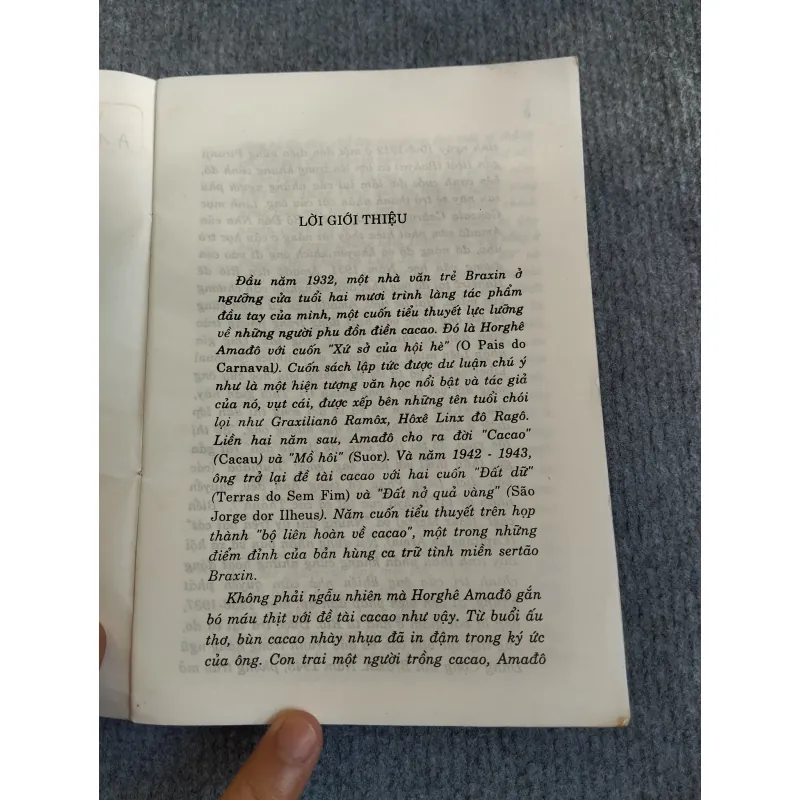 ĐẤT DỮ - HORGHÊ AMAĐÔ 574317