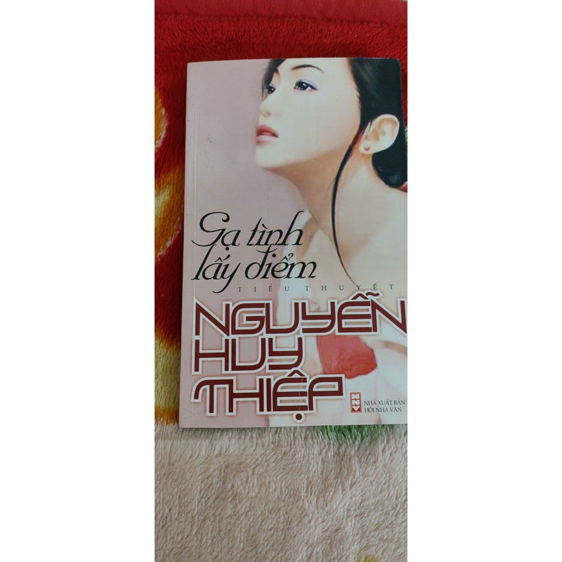Gạ tình lấy điểm Nguyễn Huy Thiệp 140492