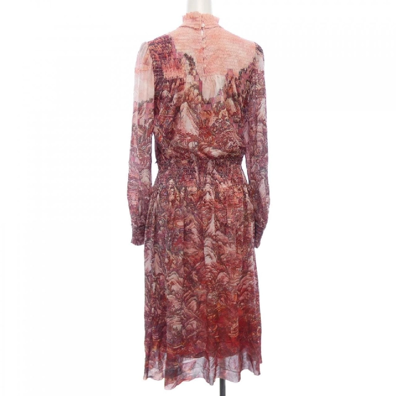 【Mã giảm giá】VIVIENNE TAM váy 653532