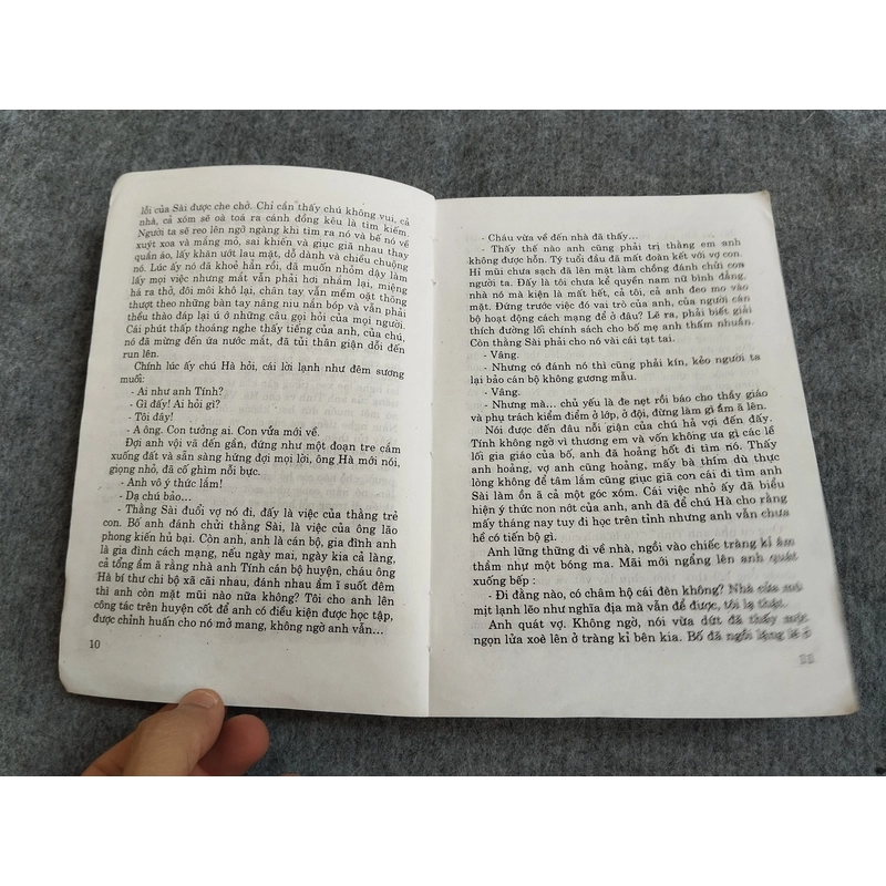 THỜI XA VẮNG - LÊ LỰU 545872