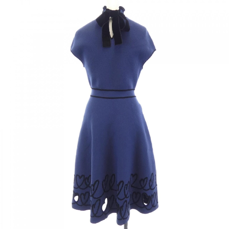 FENDI FZD708 A3PY Đầm - Hàng hiệu Chính hãng 810739