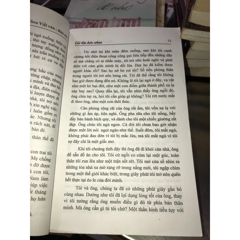 Củi lửa bén nhau 1020196