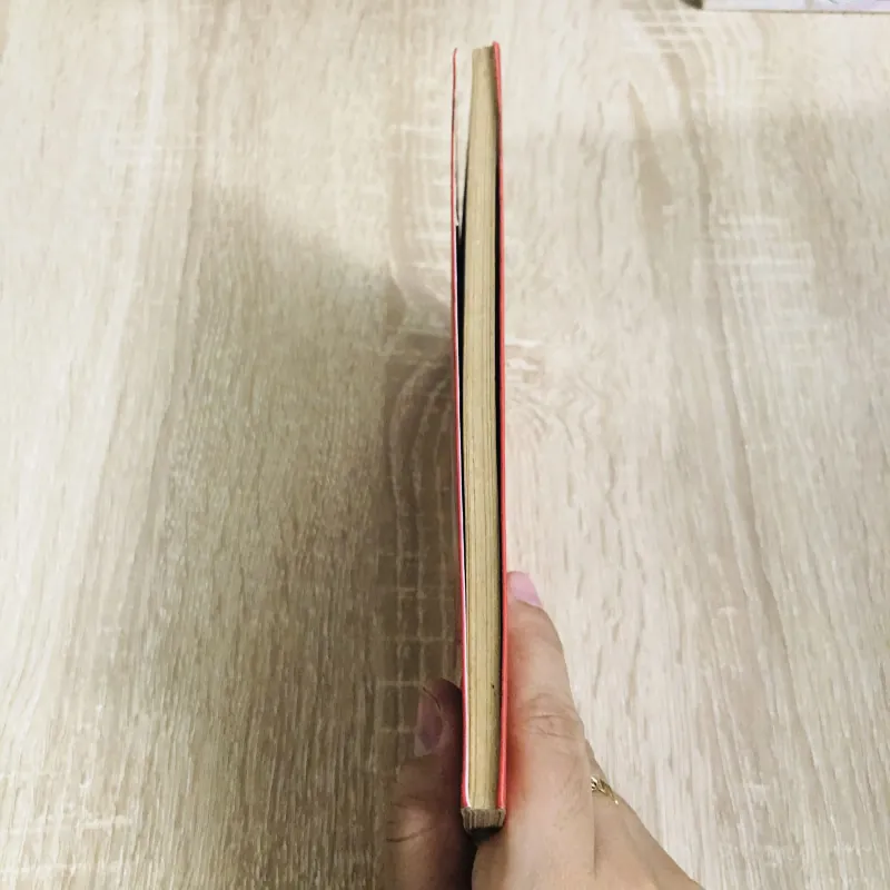 ĐỜI SỐNG TRONG TỬ CẤM THÀNH  1022429