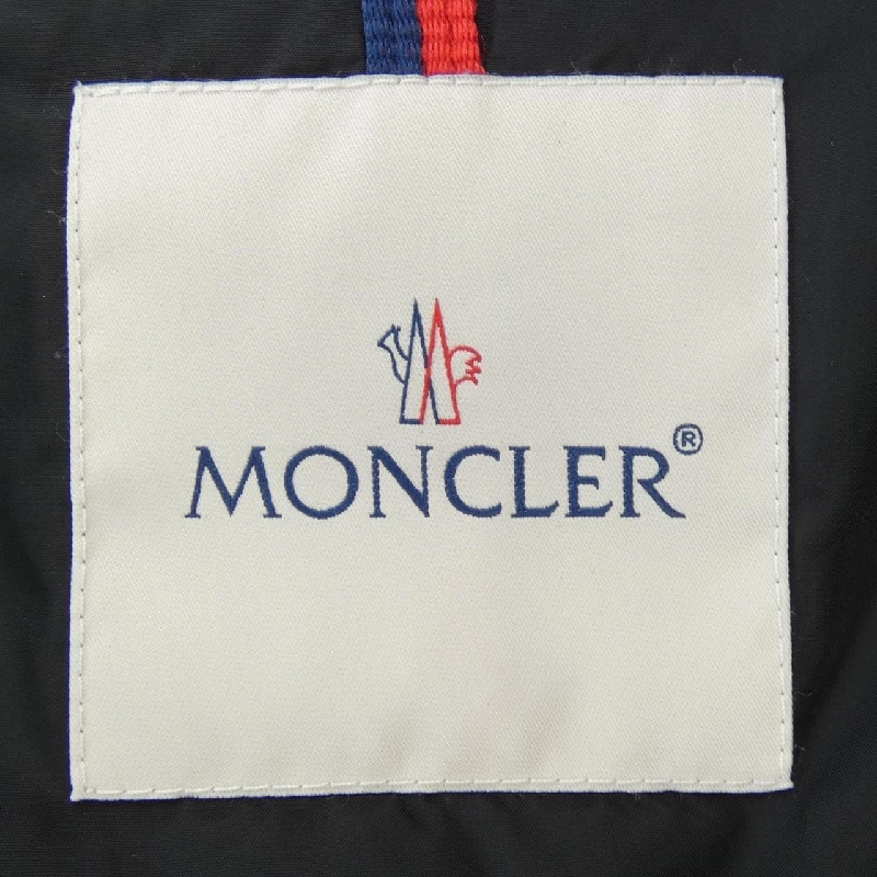 Áo khoác lông vũ MONCLER 643005