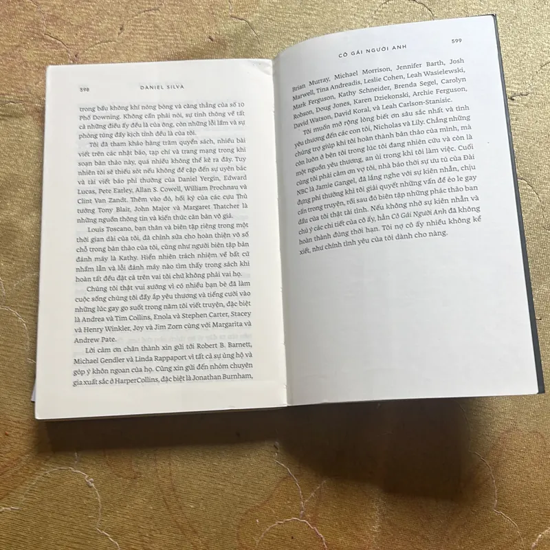 COMBO DANIEL SILVA CÔ GÁI NGƯỜI ANH- CHÂN DUNG MỘT GIÁN ĐIỆP- THIÊN THẦN SA NGÃ 575247