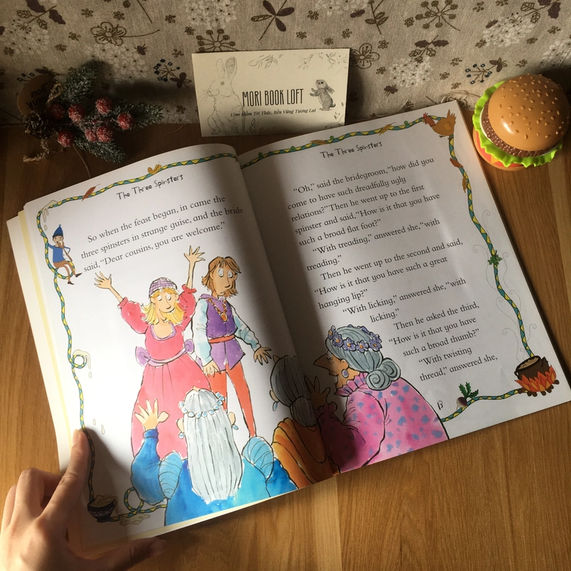 Sách tranh The Musicians of Bremen and Other Silly Stories, Used, Picture Book For Kids 442982