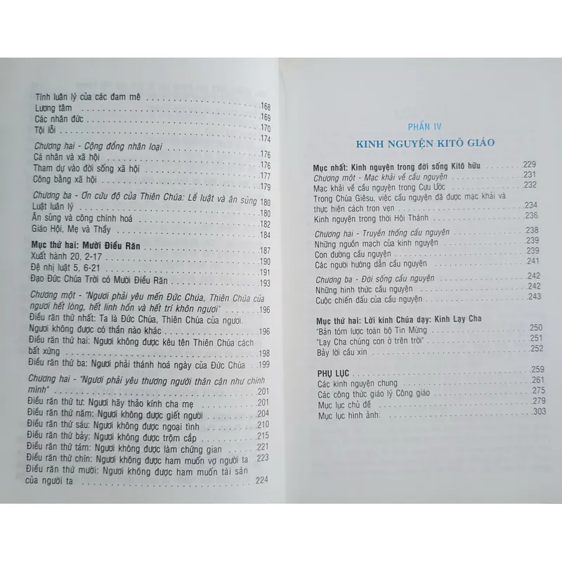 Sách giáo lý của một hội thánh công giáo 🌻 594674
