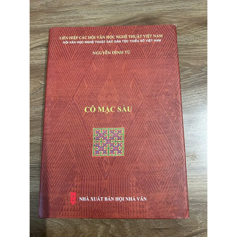 Cô Mặc Sầu - Nguyễn Đình Tú 762636