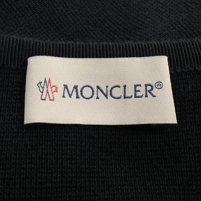 Áo khoác lông vũ MONCLER 640999