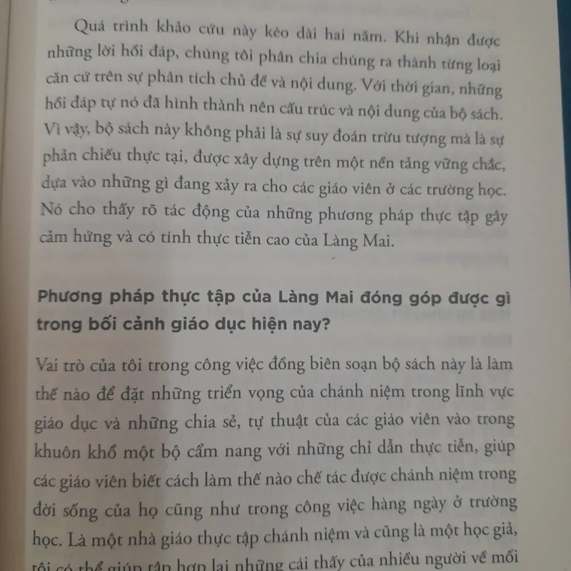 Thầy cô giáo hạnh phúc thay đổi thế giới. Tập 1 Cẩm nang hạnh phúc 574405