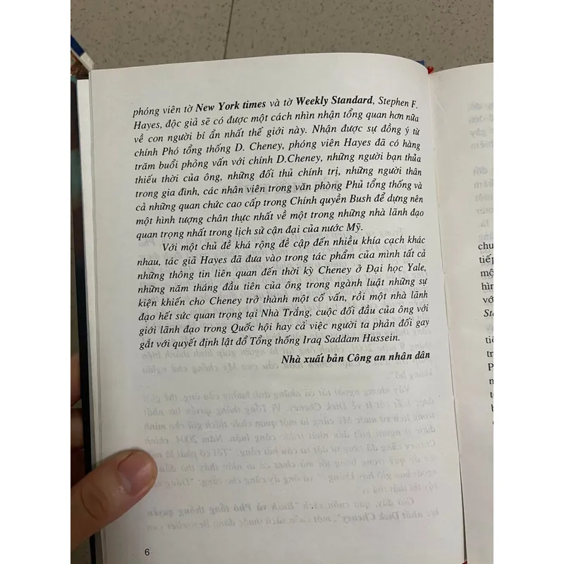 Bush và Phó Tổng thống quyền lực Dick Cheney 605973