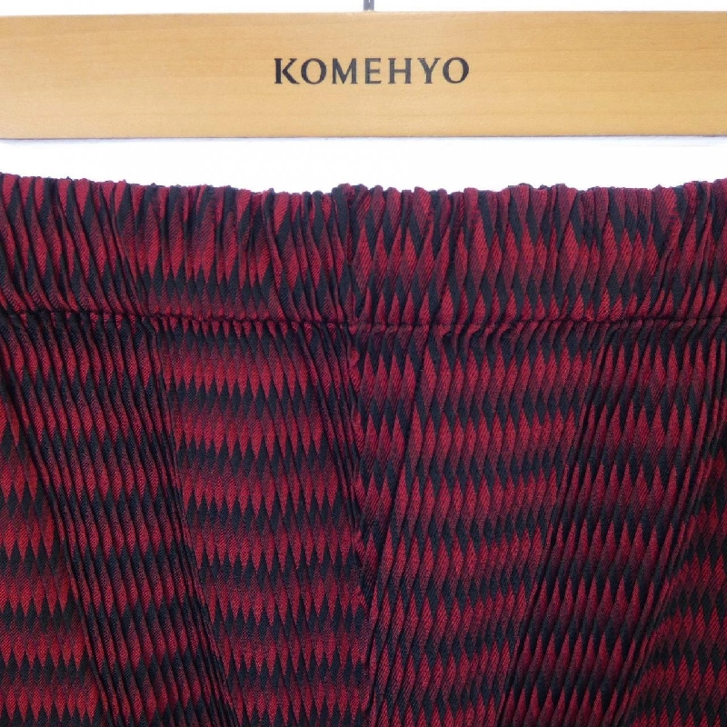 【Khuyến mãi】Chân váy ISSEY MIYAKE 651982