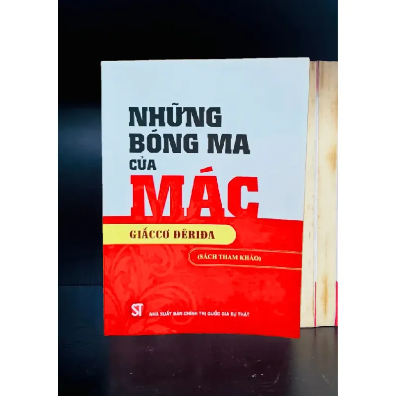 Những bóng ma của Mác 555758