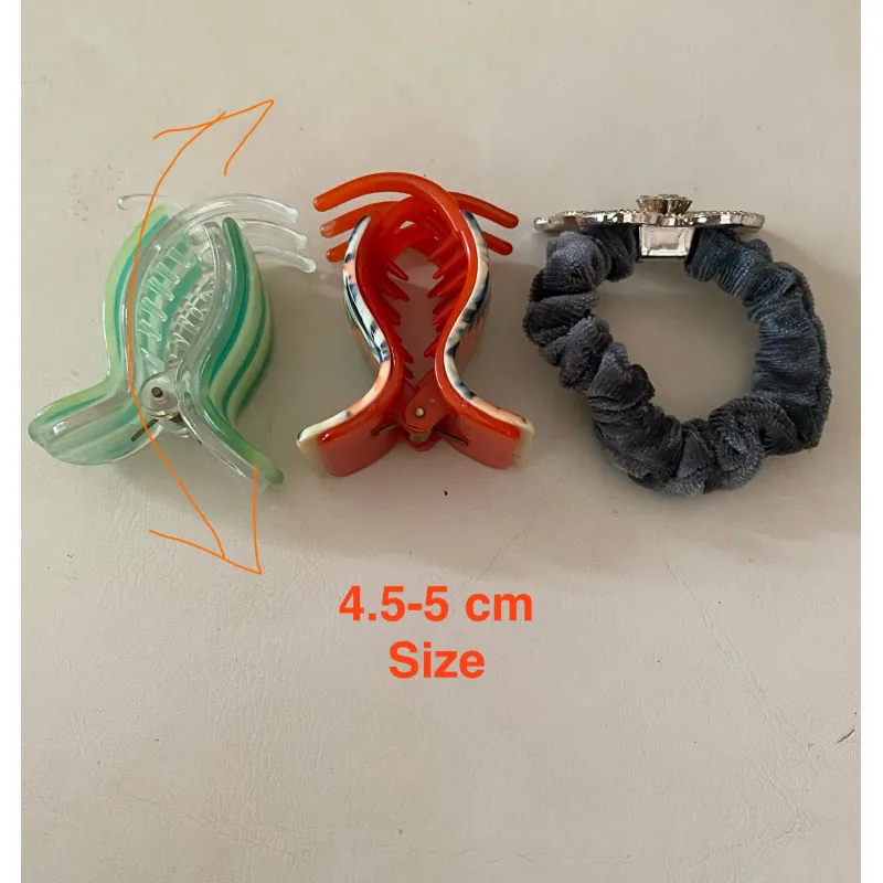 Combo 4: 1 Ví giả da secondhand + 3 Đồ cài / cột tóc 601415