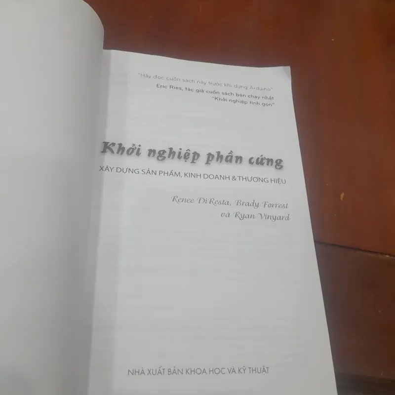 KHỞI NGHIỆP PHẦN CỨNG, Xây dựng sản phẩm, Kinh doanh & Thương hiệu 674890