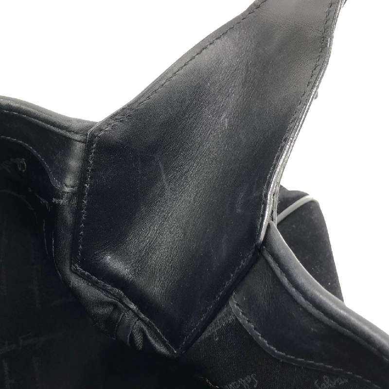 Túi xách vai Salvatore Ferragamo 21 2811 - Hàng hiệu Chính hãng 801892