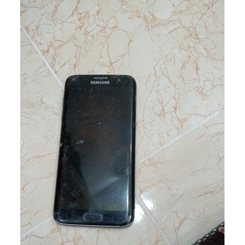 Samsung galaxy egge 7  183159