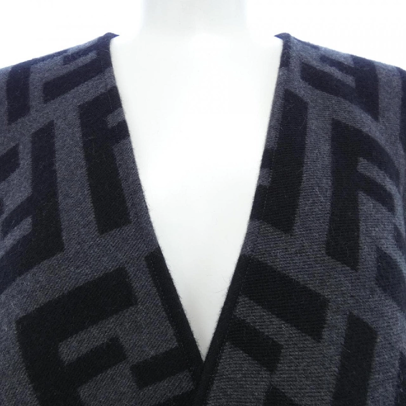 Áo choàng FENDI FF FXX636 A3Q1 633306